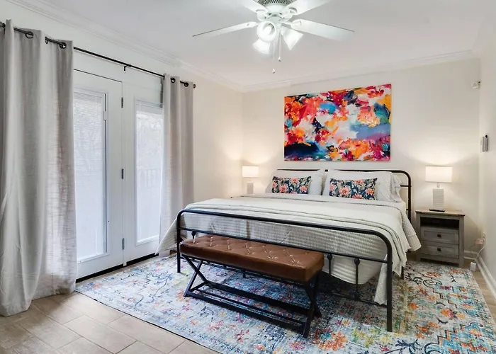 Apartment Cozy 1br W/balcony - Near Ul & Ochsner *